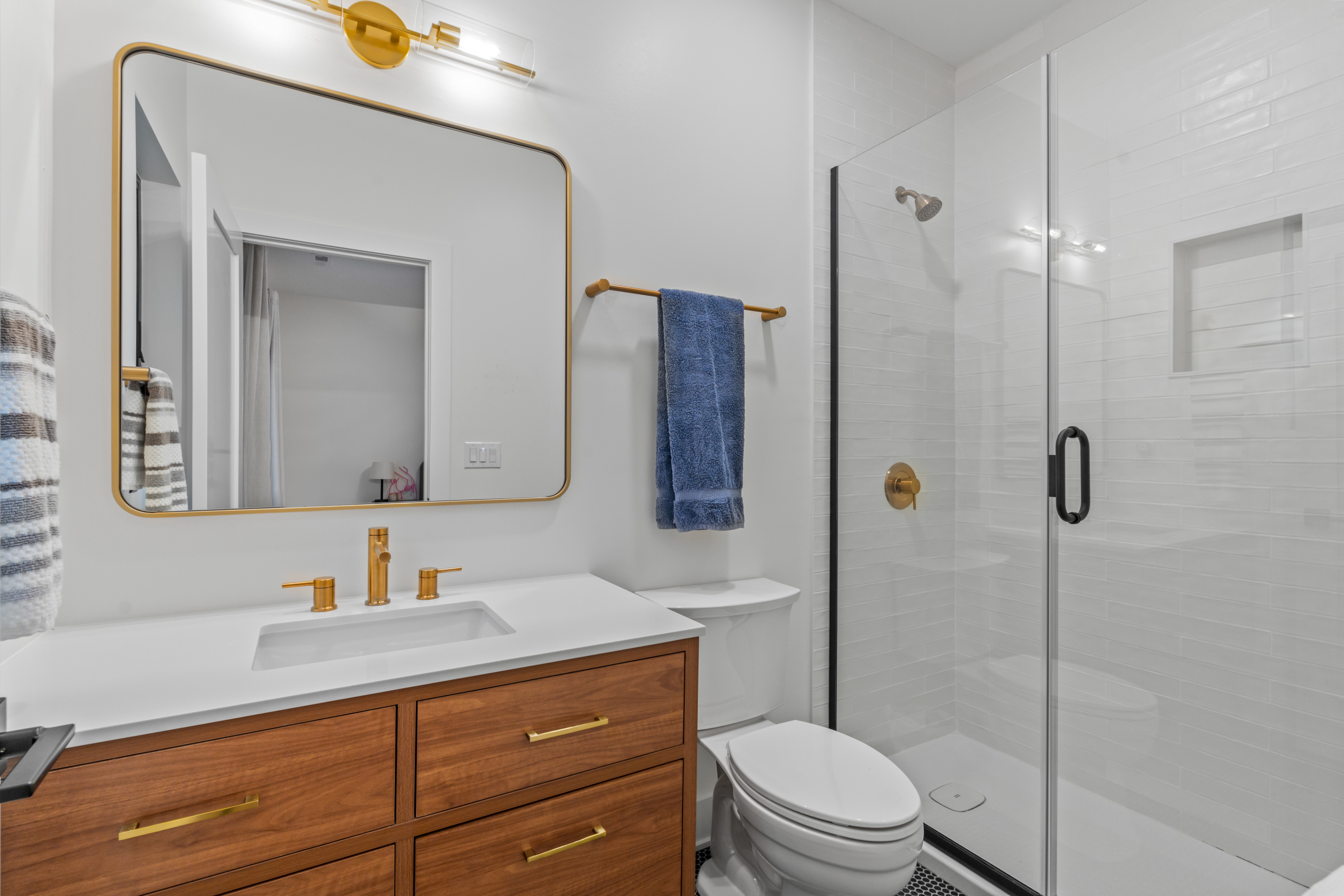 2409 N. Terrace Ave. 