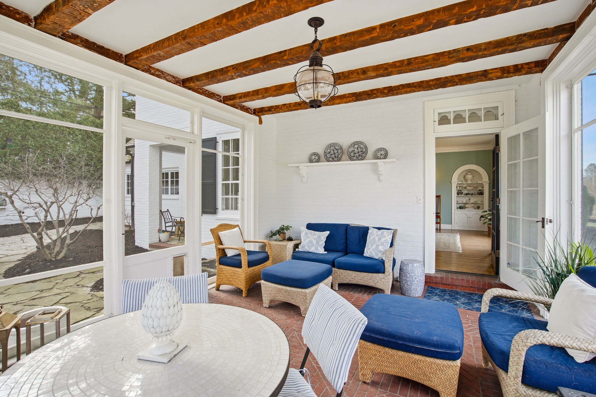 323 S. Garfield Ave. 