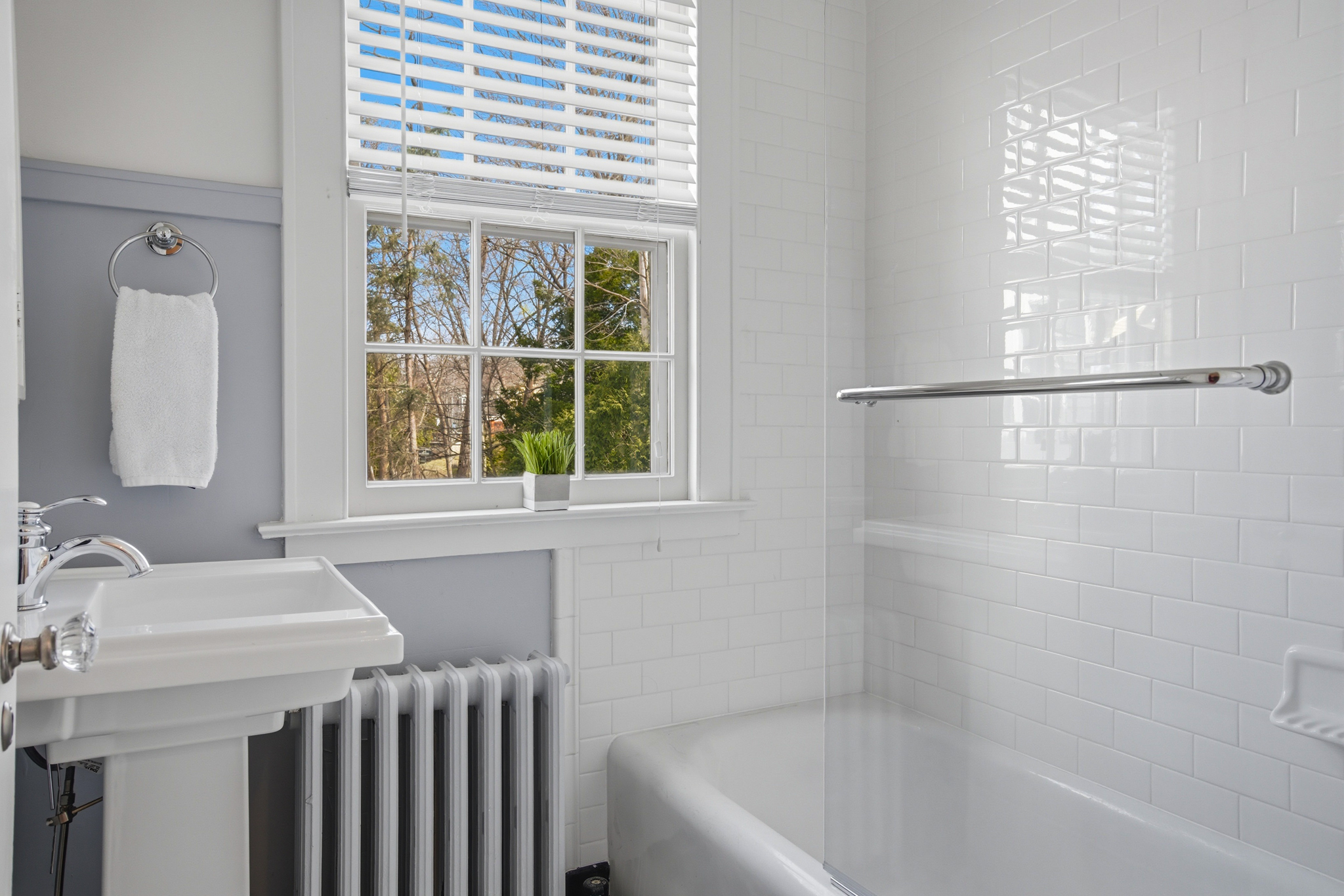 323 S. Garfield Ave. 