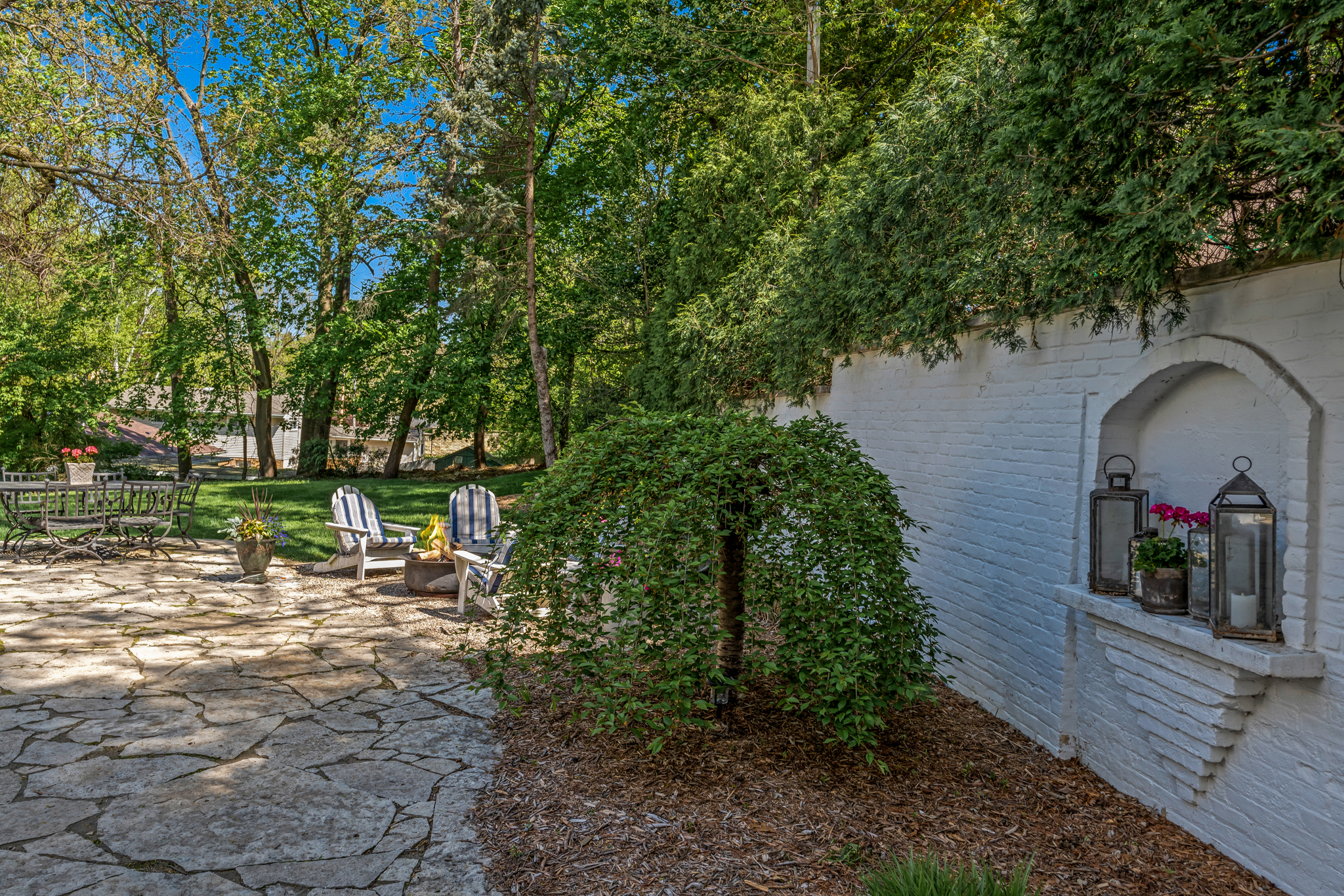 323 S. Garfield Ave. 