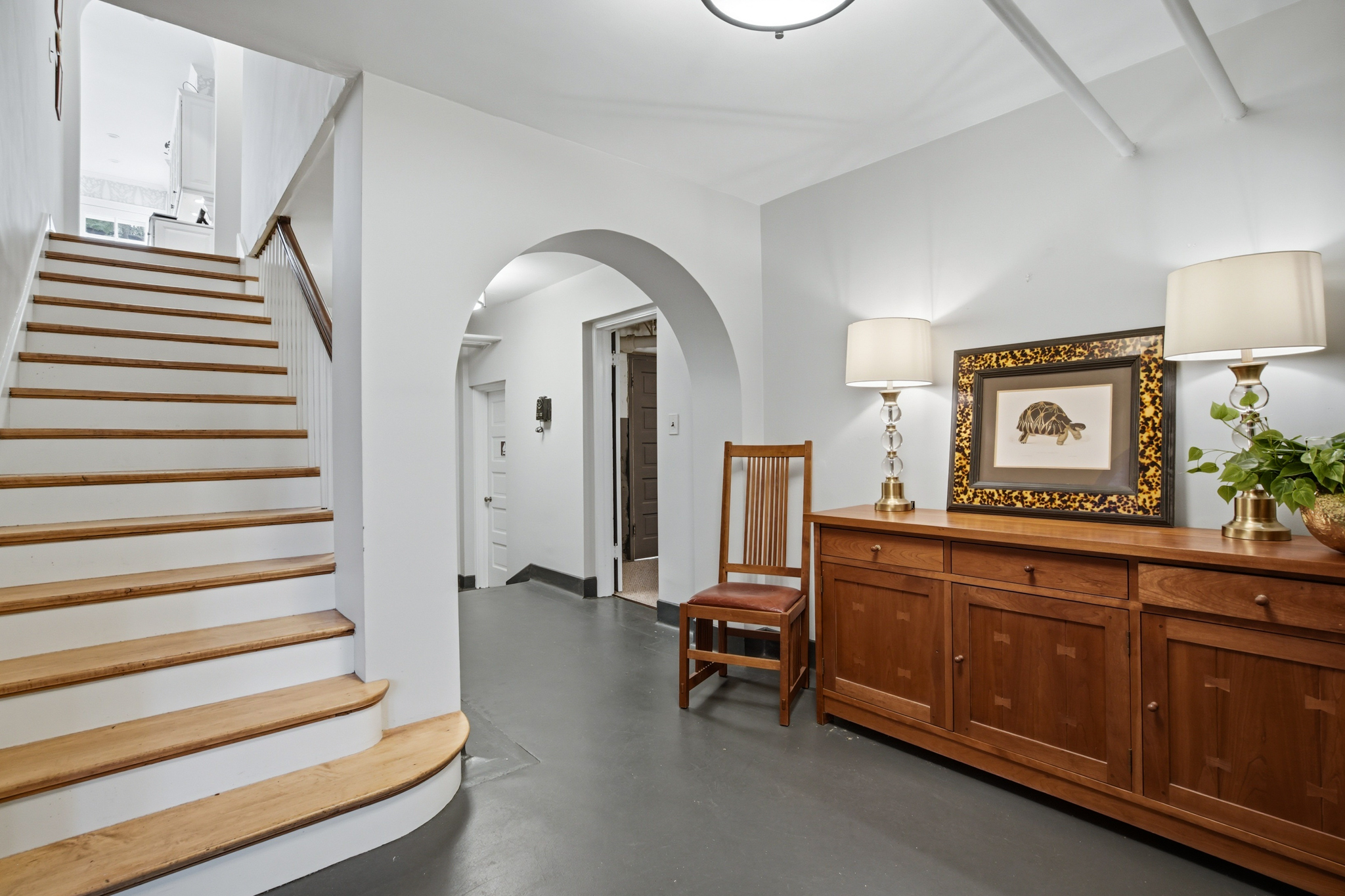 323 S. Garfield Ave. 