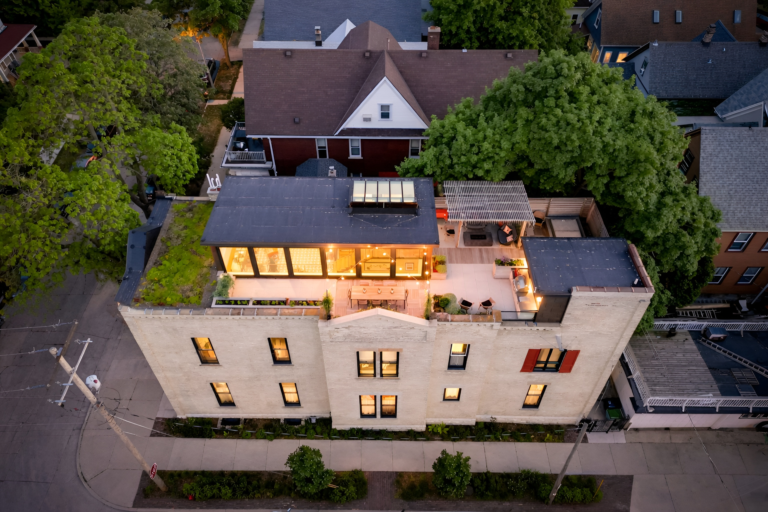 1945 N. Bartlett Avenue 
