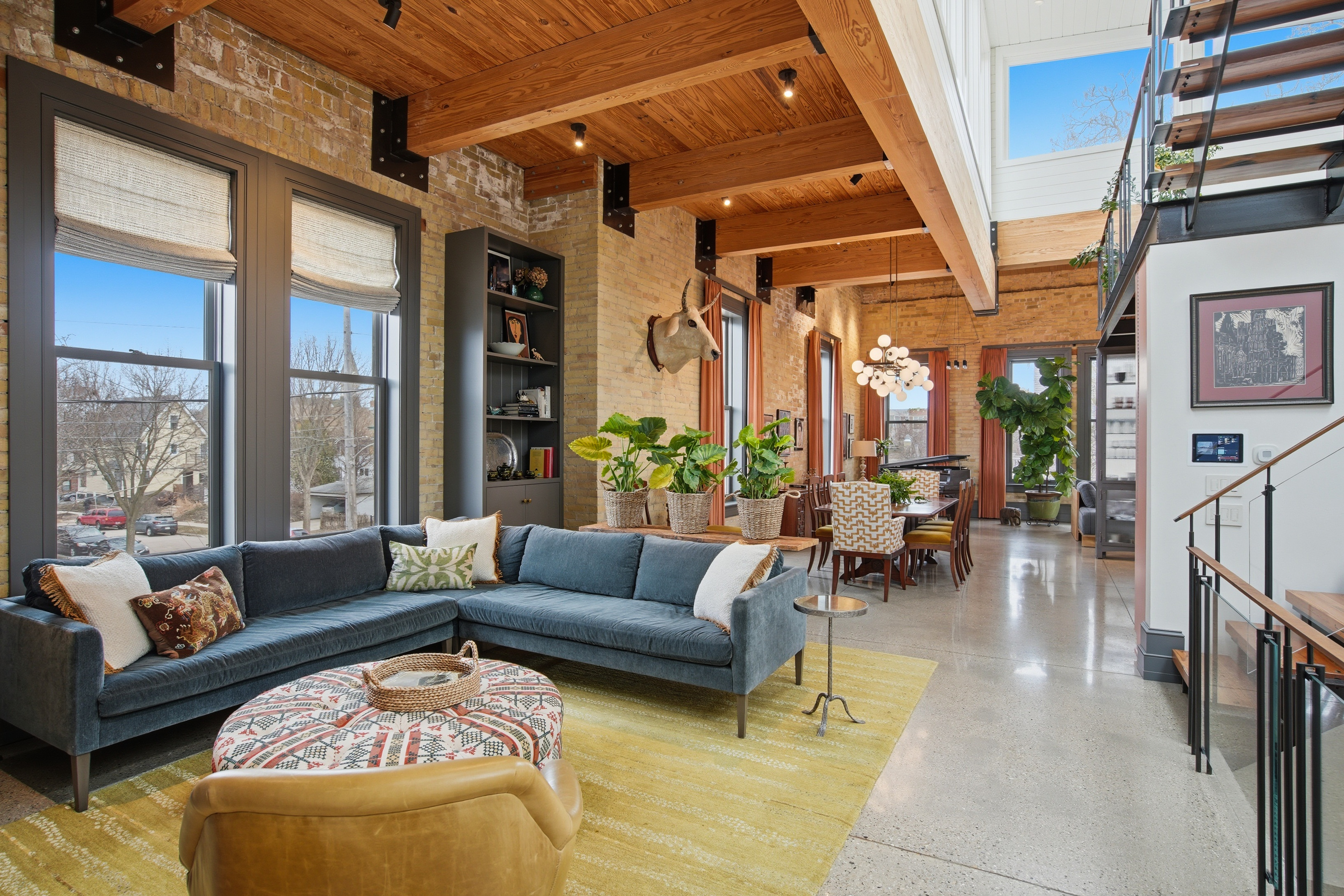 1945 N. Bartlett Avenue 