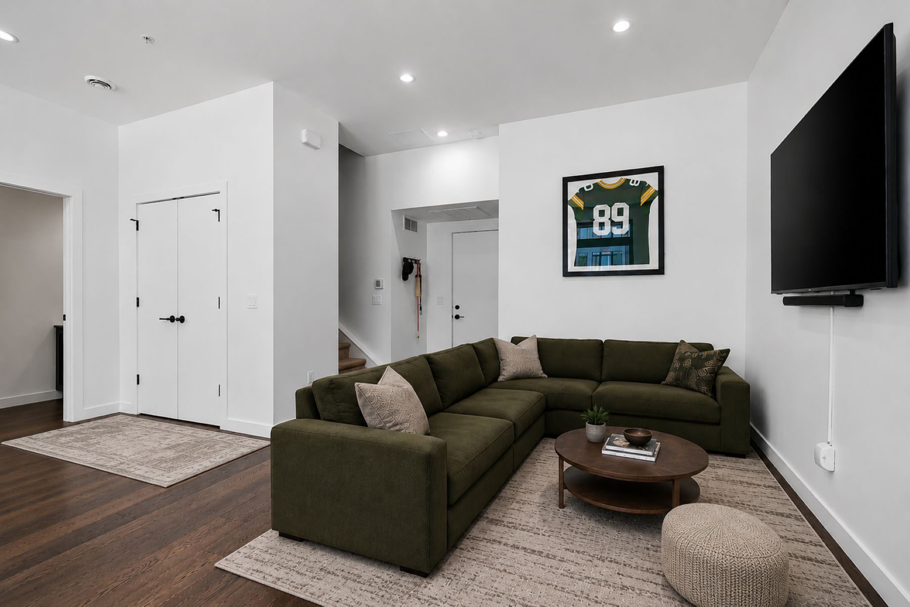 1089 Brookwood Drive 