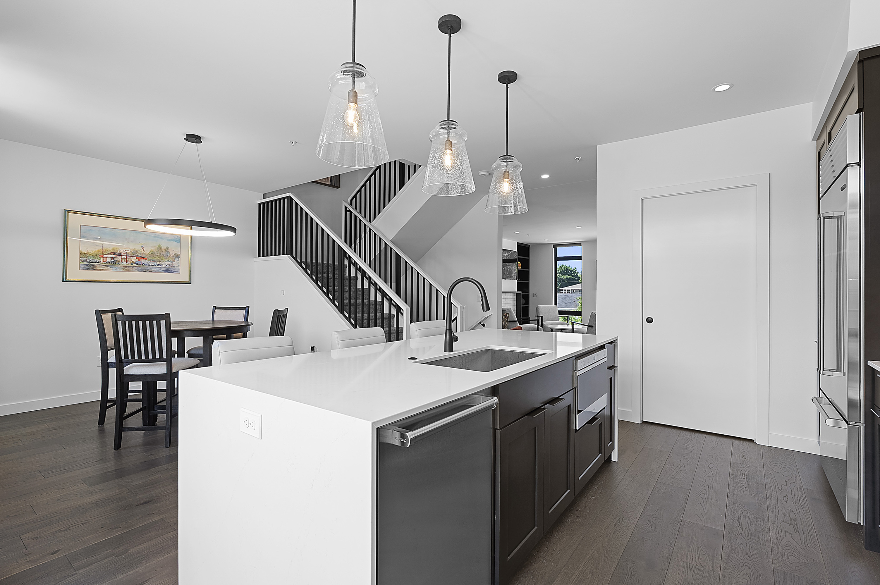 1089 Brookwood Drive 