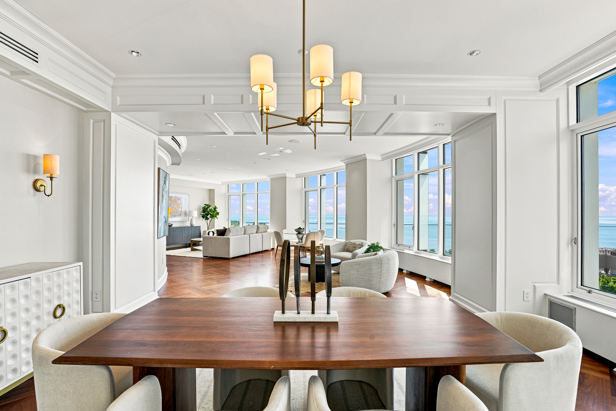 825 N. Prospect Ave. Unit 902
