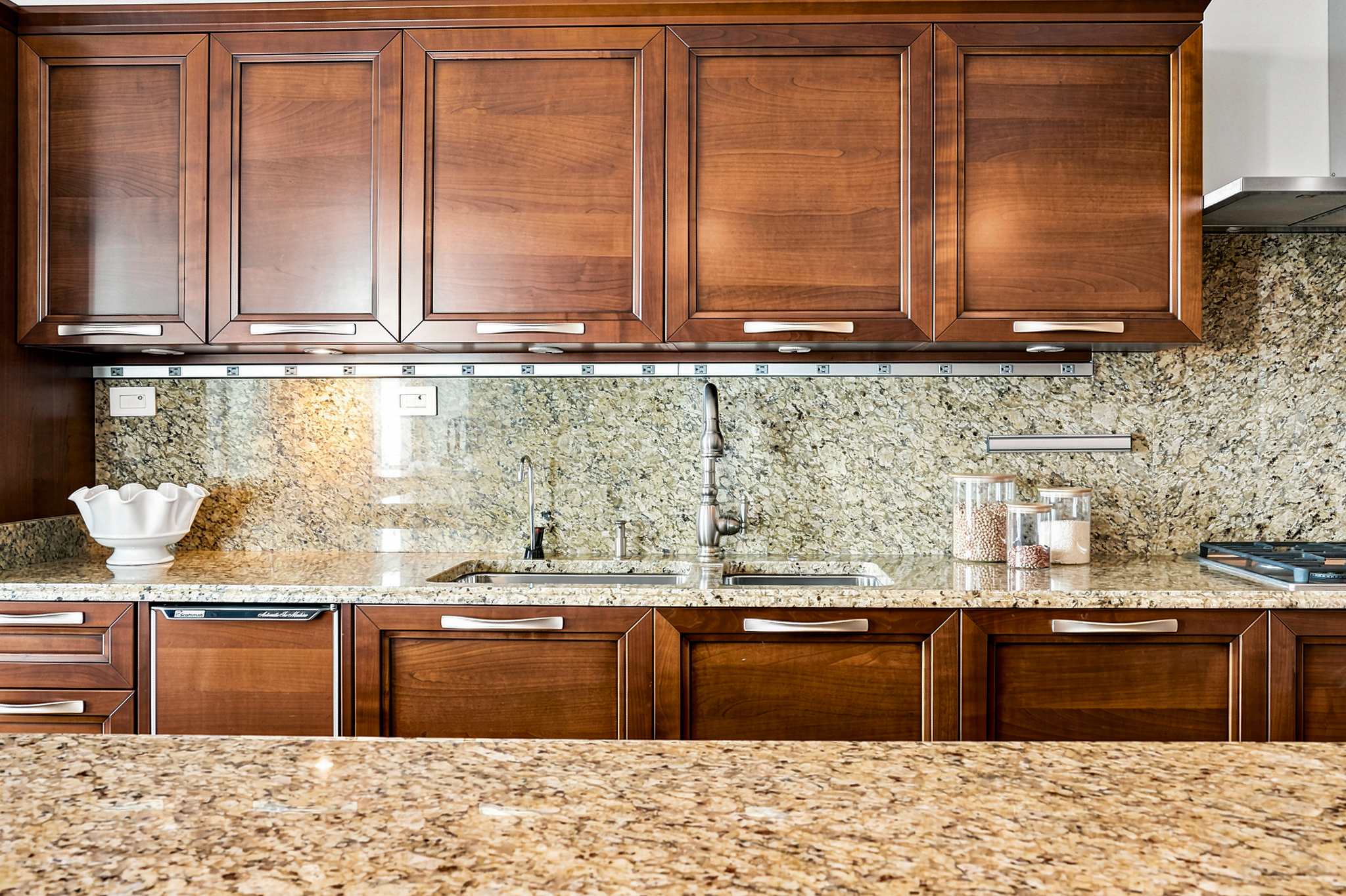 825 N. Prospect Ave. Unit 902