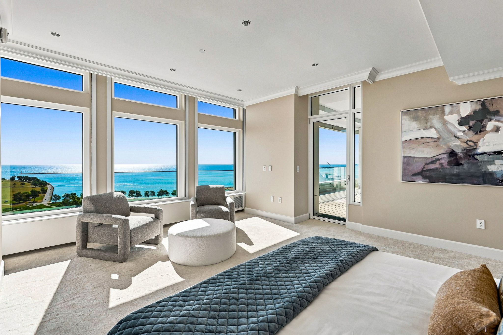 825 N. Prospect Ave. Unit 901