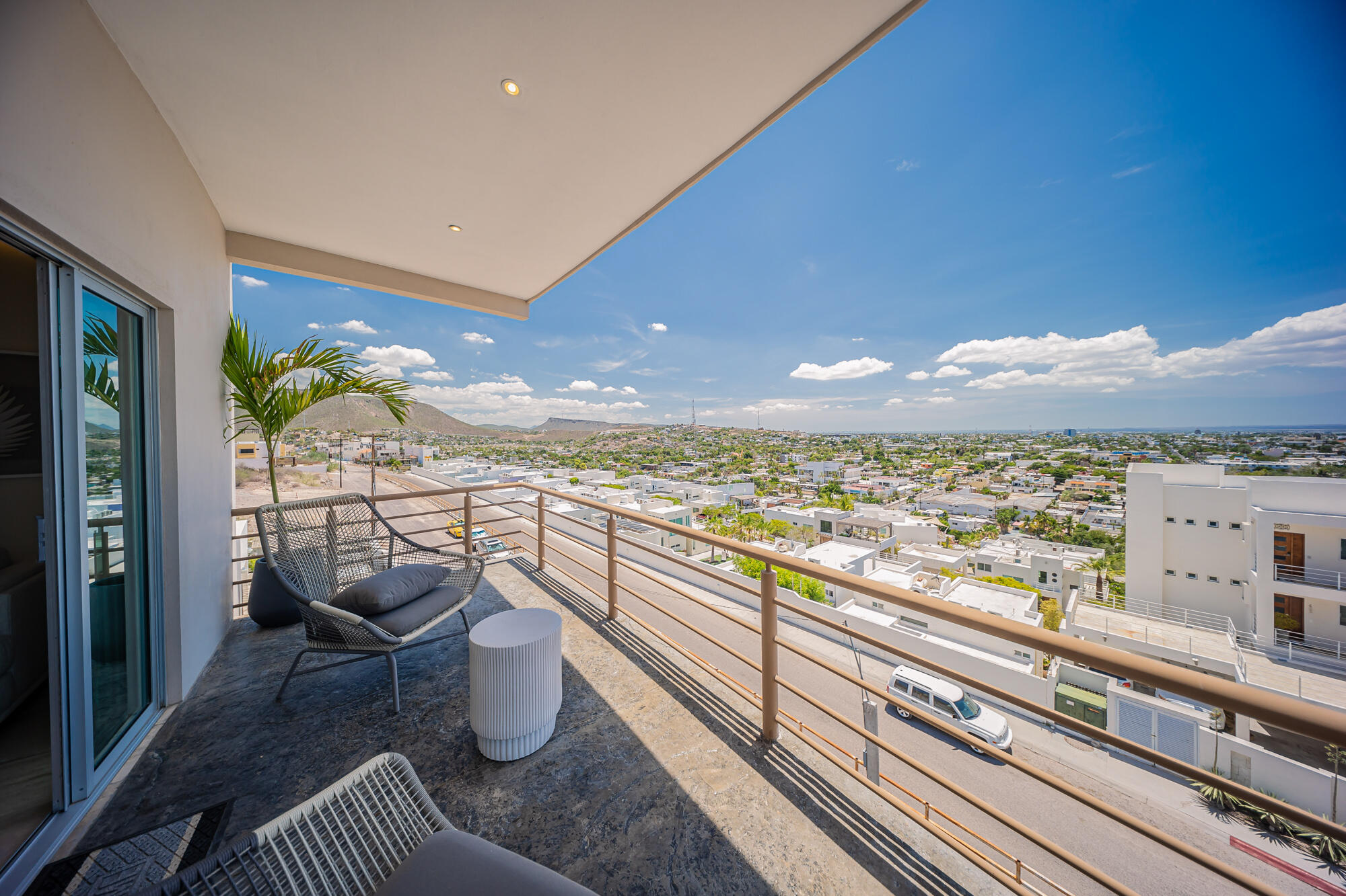 Blvd Colinas del Sol, Vista Marina