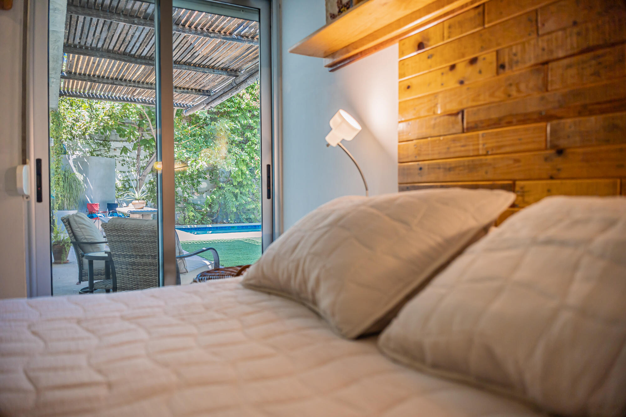 Aquiles Serdan esq Iglesias, Jardin Escondido