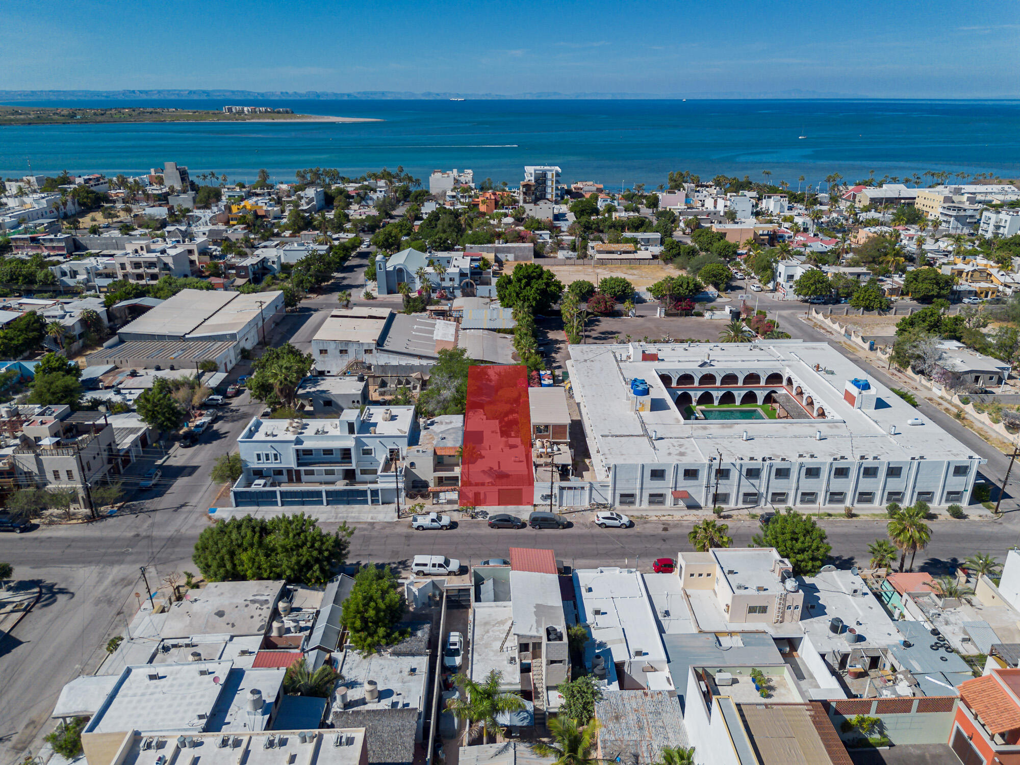 1010 Guillermo Prieto, Casa La Coruja