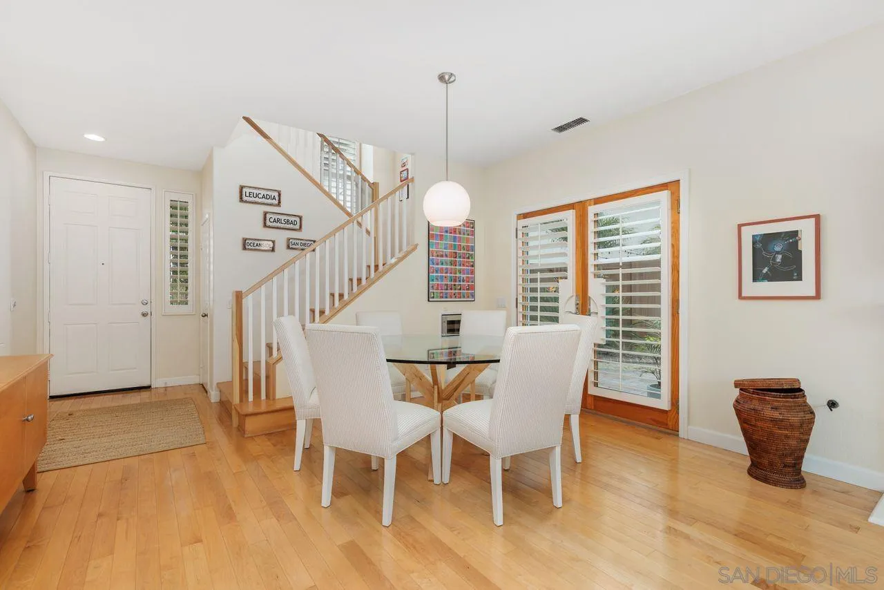 7390 Seafarer Pl