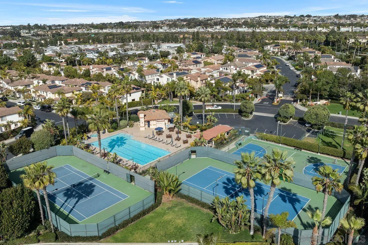7390 Seafarer Pl