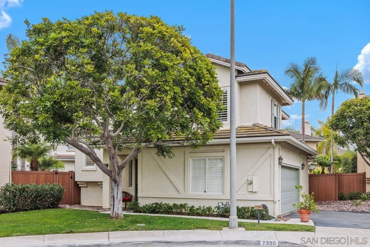 7390 Seafarer Pl