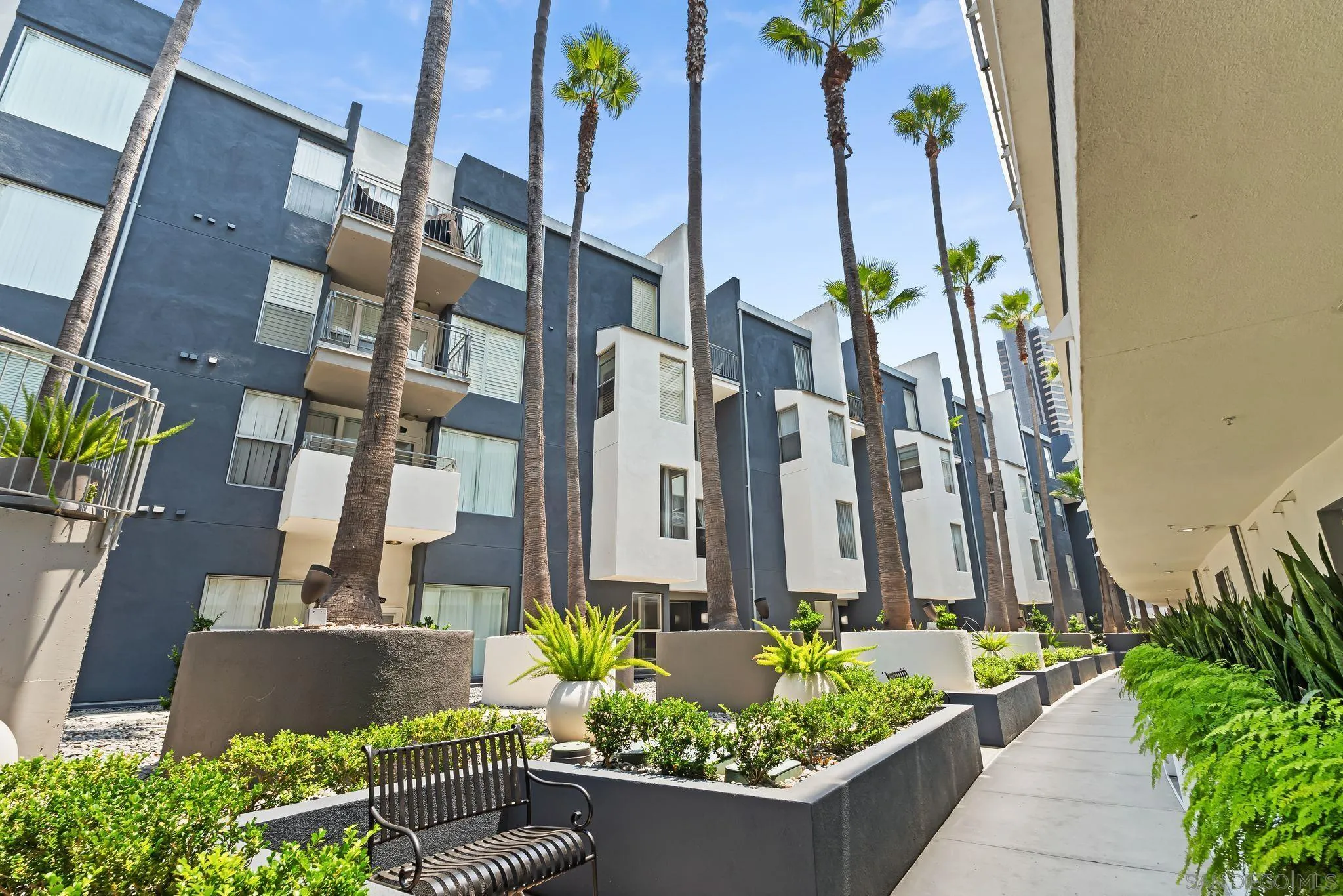 101 Market St Unit 304