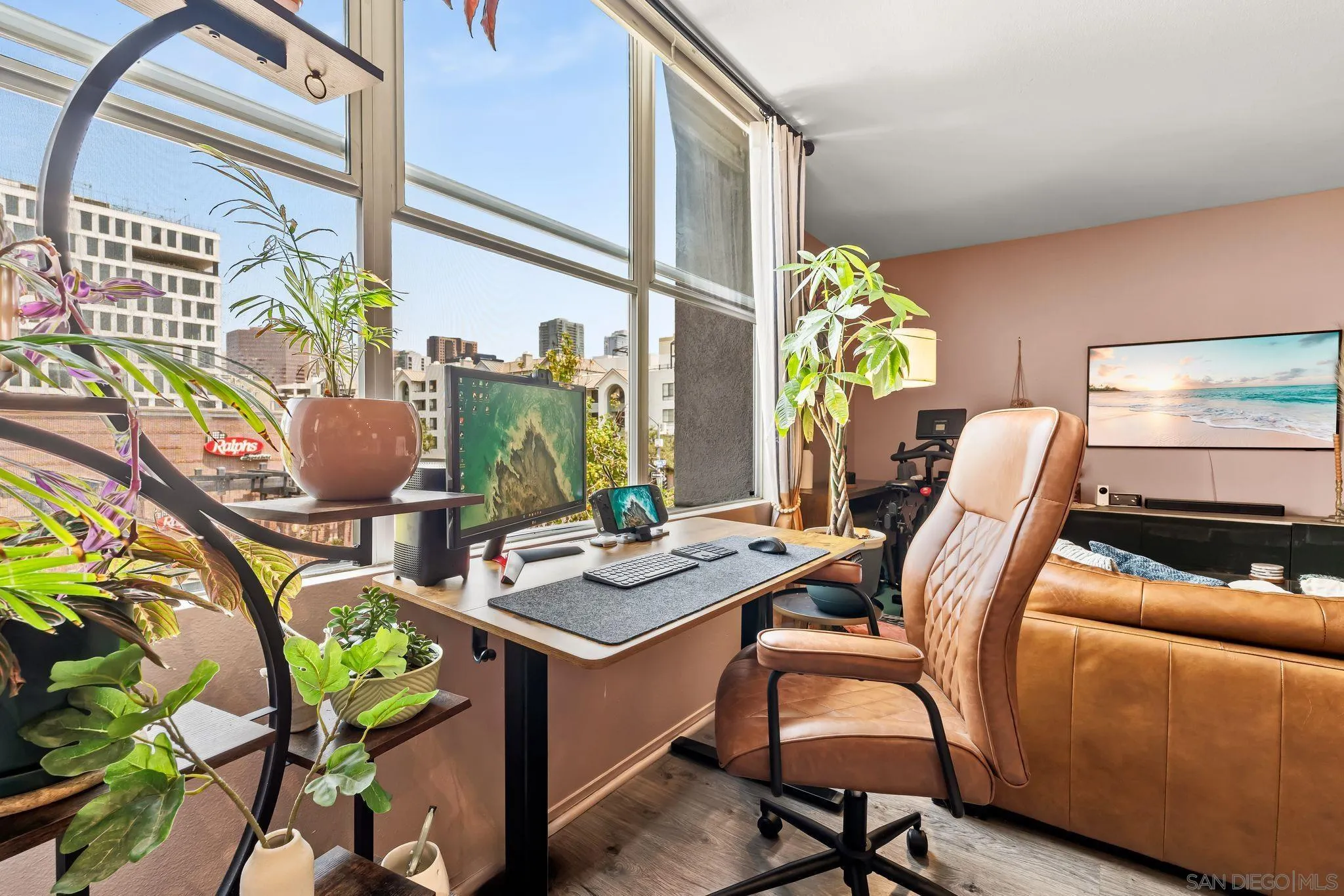 101 Market St Unit 304