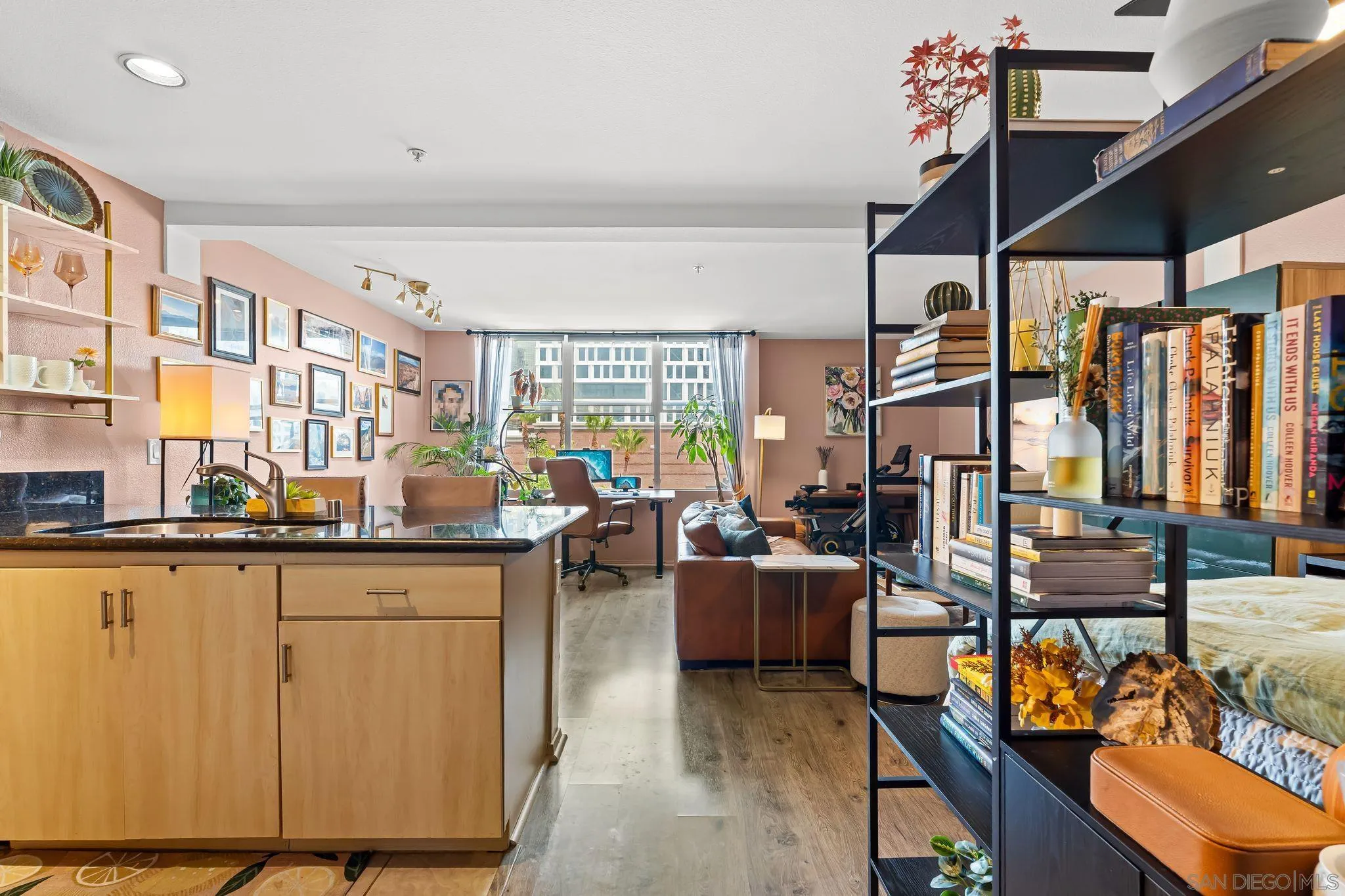 101 Market St Unit 304