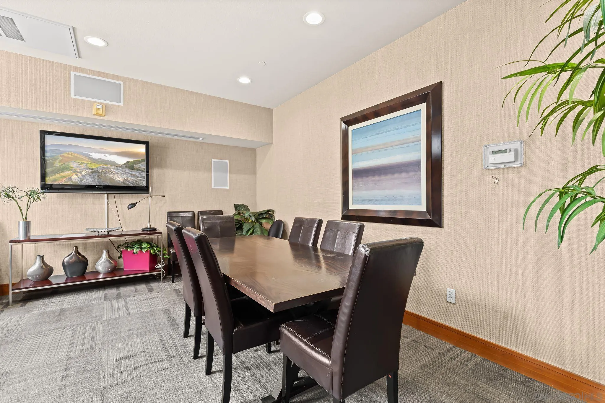 101 Market St Unit 304