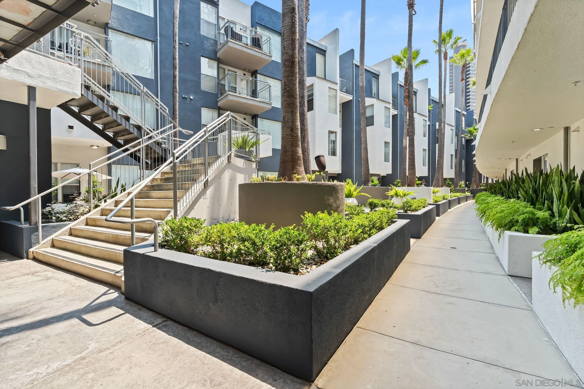 101 Market St Unit 304