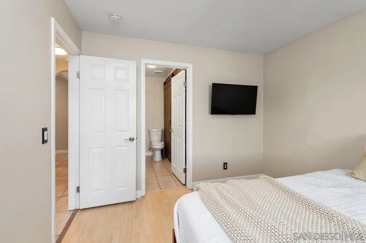 4655 Ohio St Unit 14