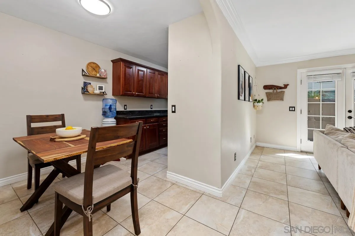 4655 Ohio St Unit 14