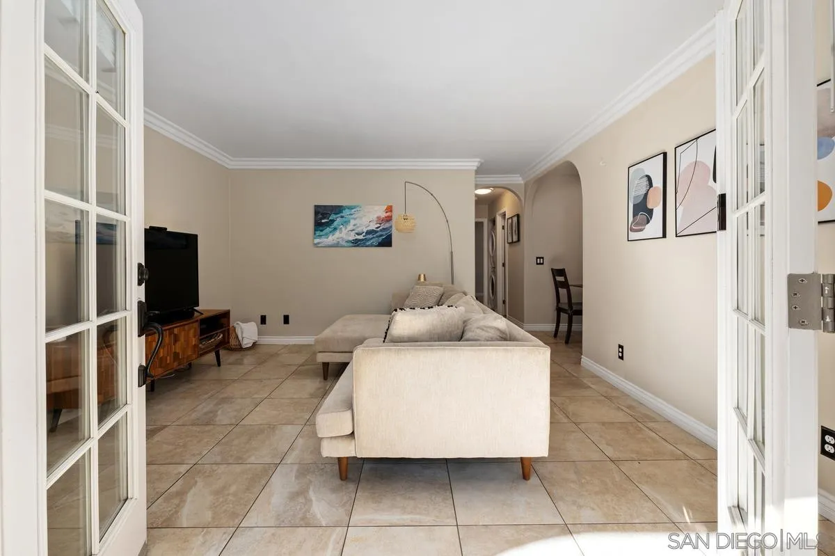 4655 Ohio St Unit 14