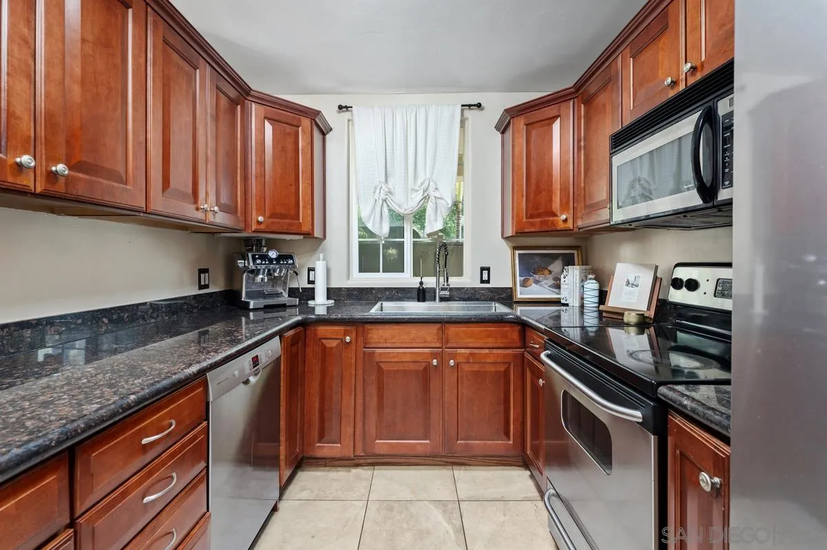 4655 Ohio St Unit 14