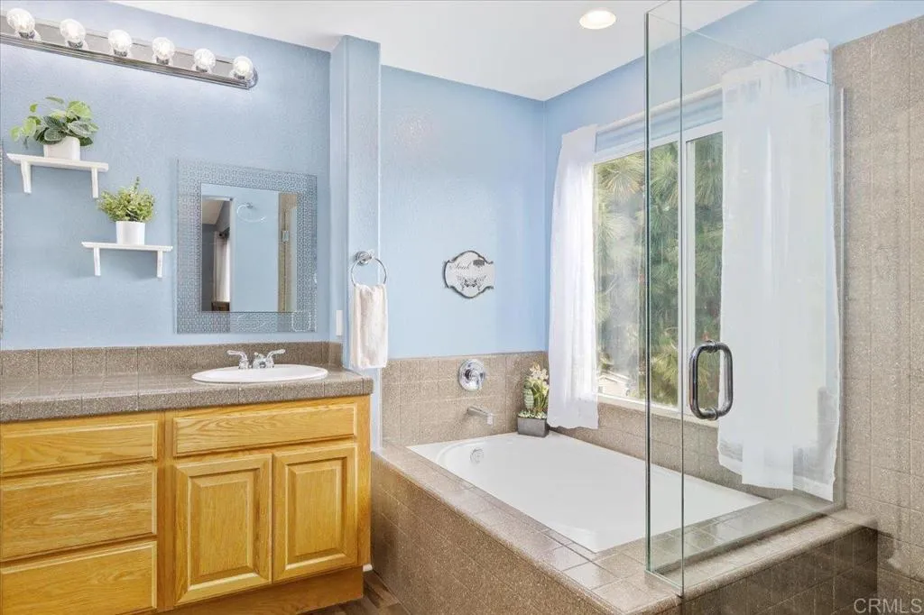 5544 Foxtail Loop
