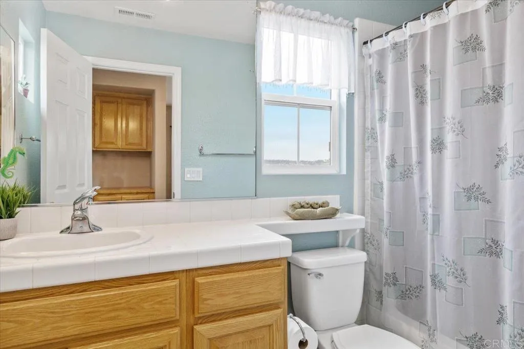 5544 Foxtail Loop