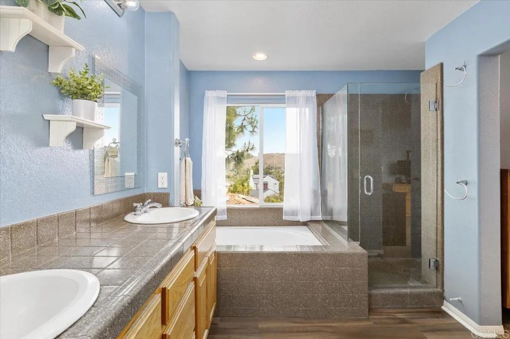 5544 Foxtail Loop