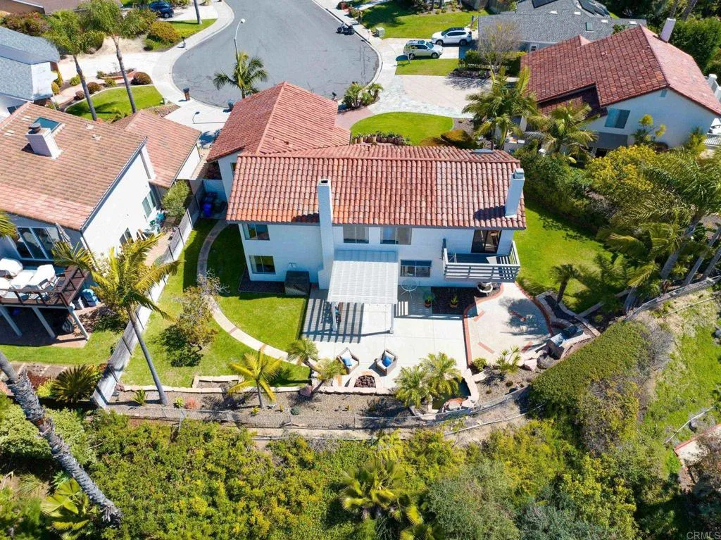 2700 Socorro Lane