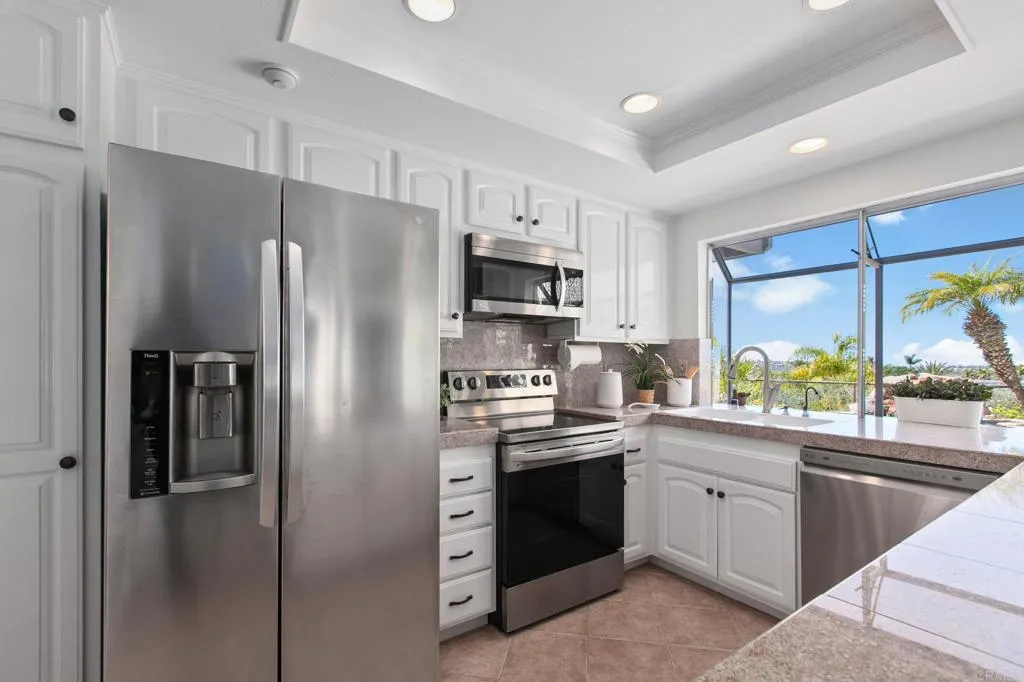2700 Socorro Lane