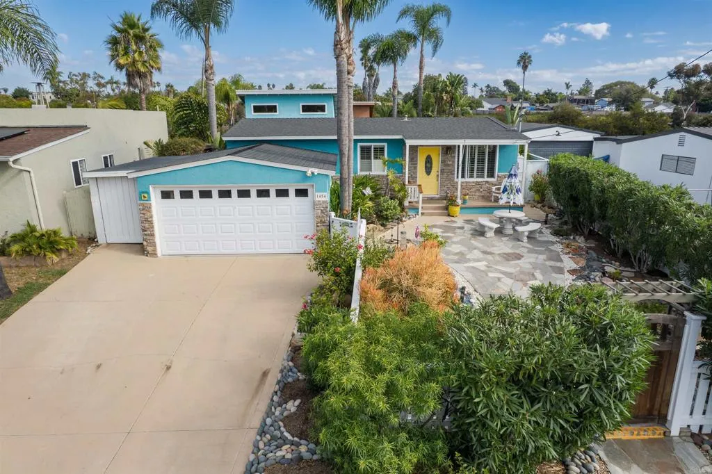 1454 Moreno Street