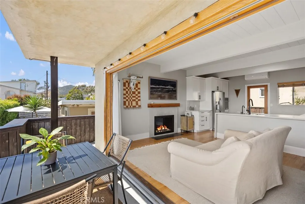 31888 Hillside