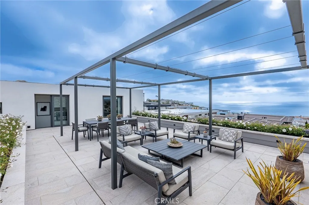 5 Pacific Ridge Place