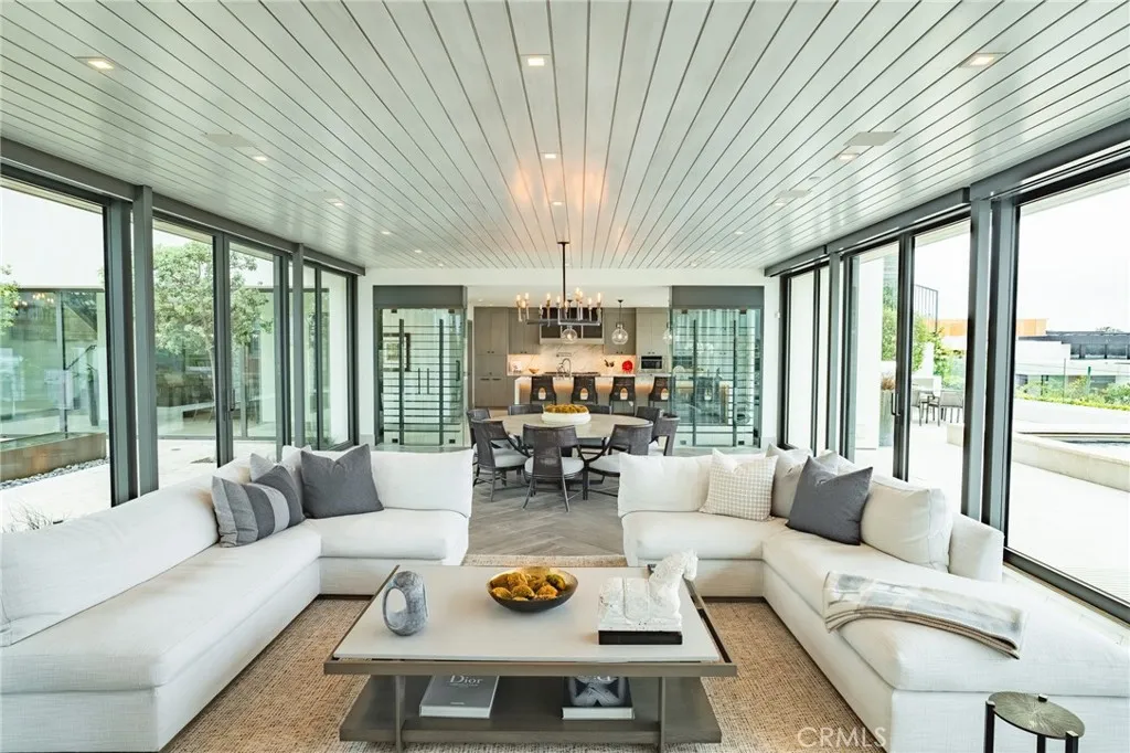 5 Pacific Ridge Place