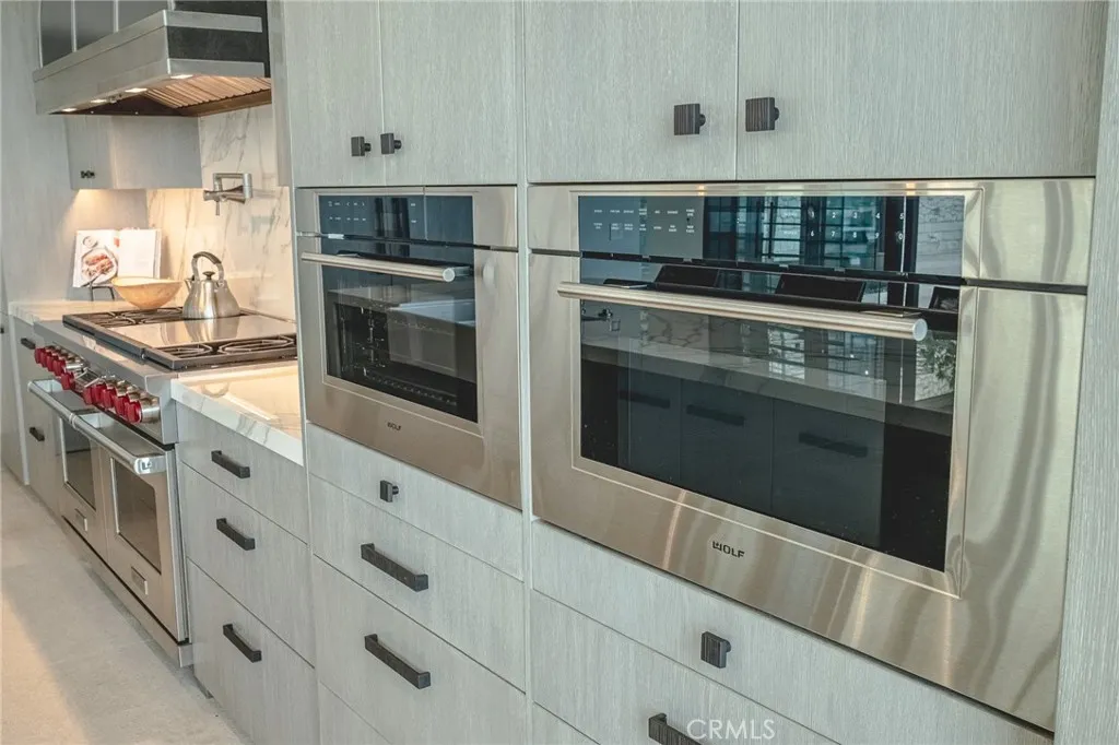 5 Pacific Ridge Place