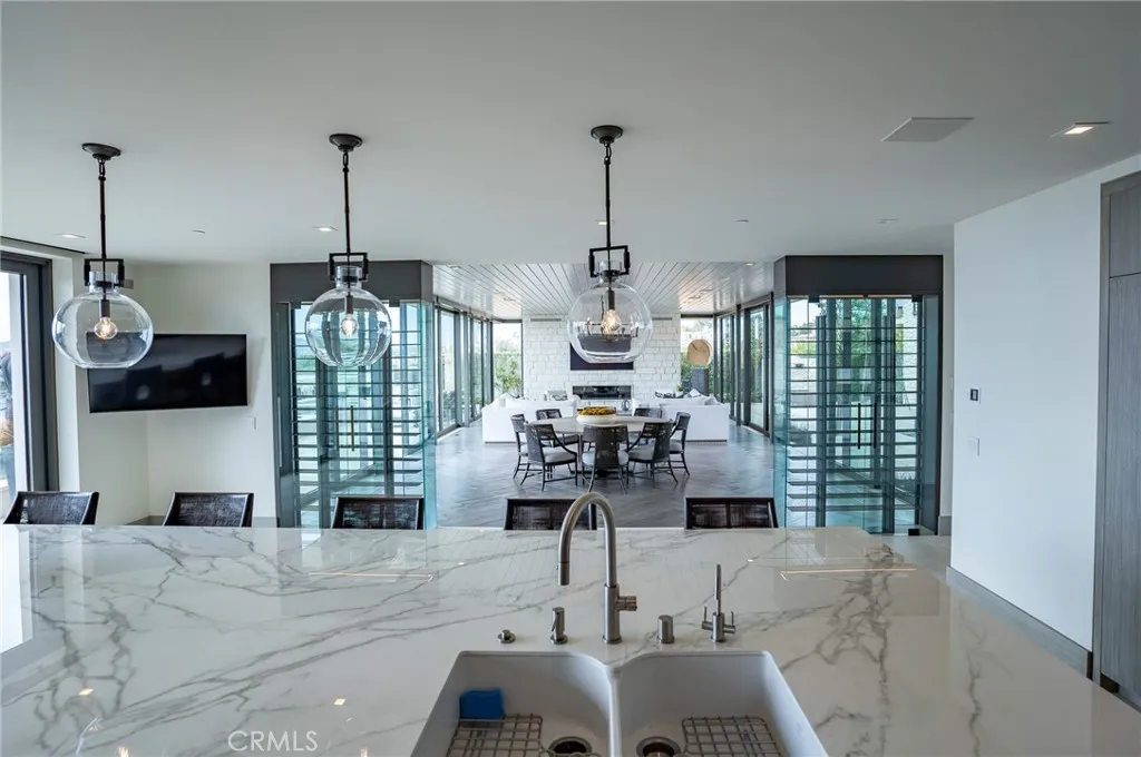 5 Pacific Ridge Place