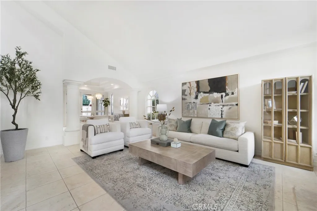 82 Ritz Cove Drive