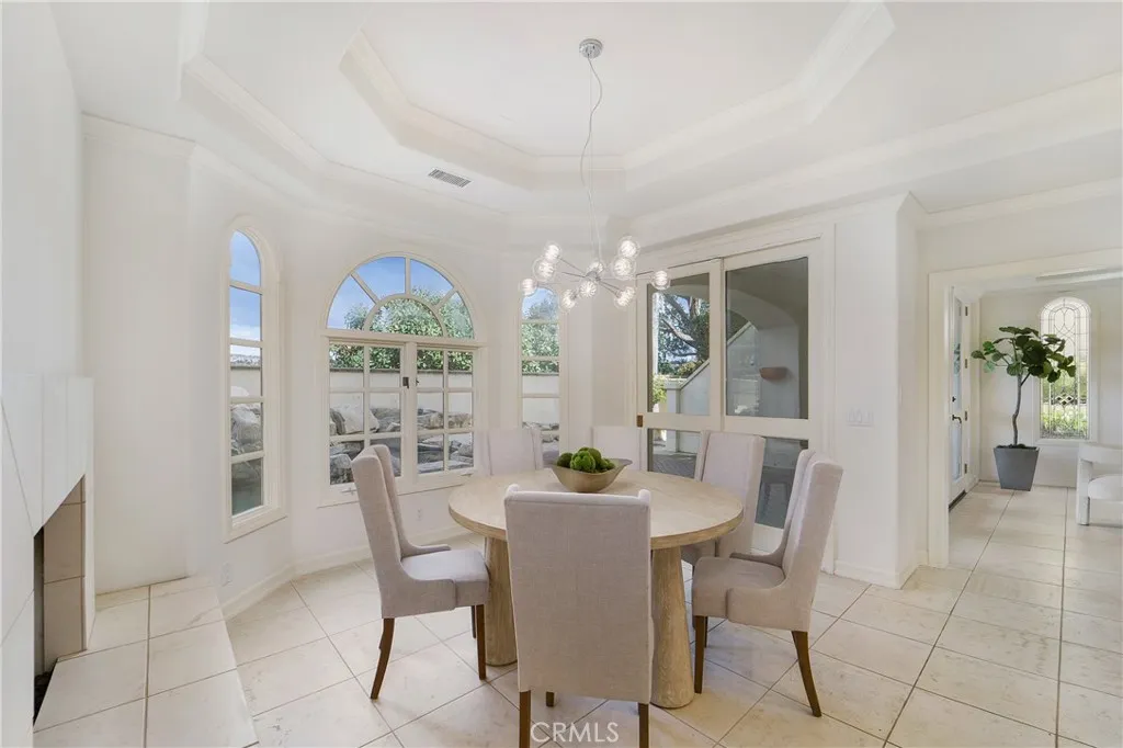 82 Ritz Cove Drive
