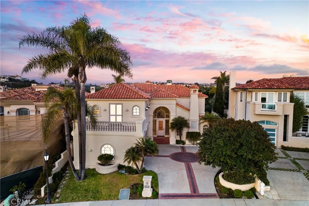 82 Ritz Cove Drive