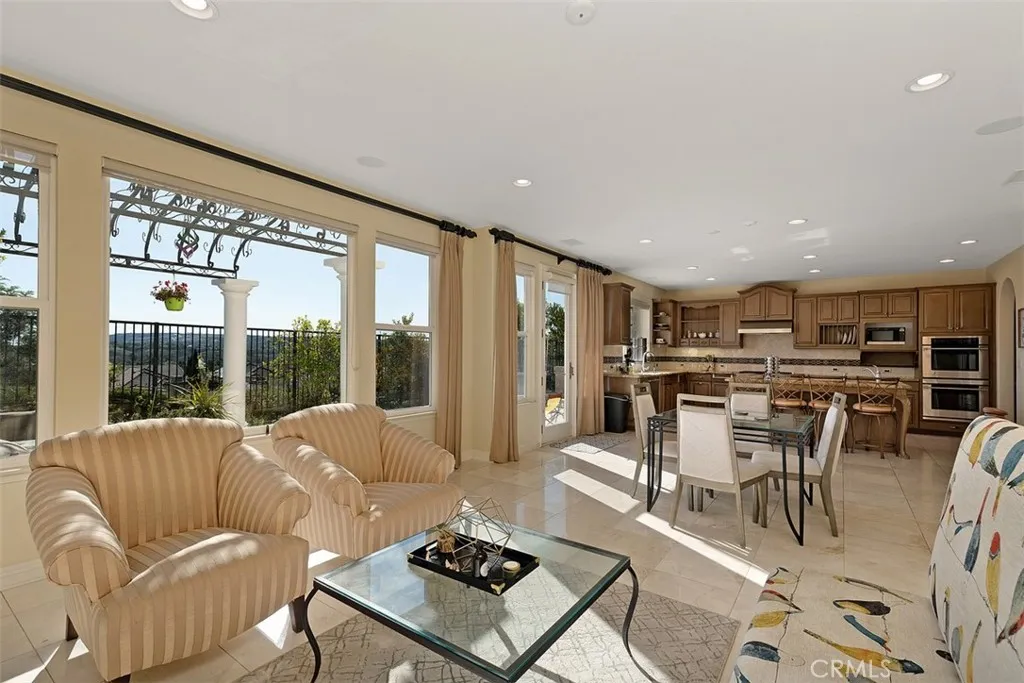 27683 Manor Hill Road