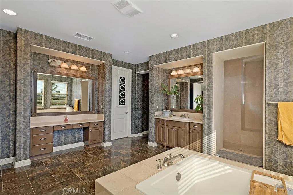 27683 Manor Hill Road