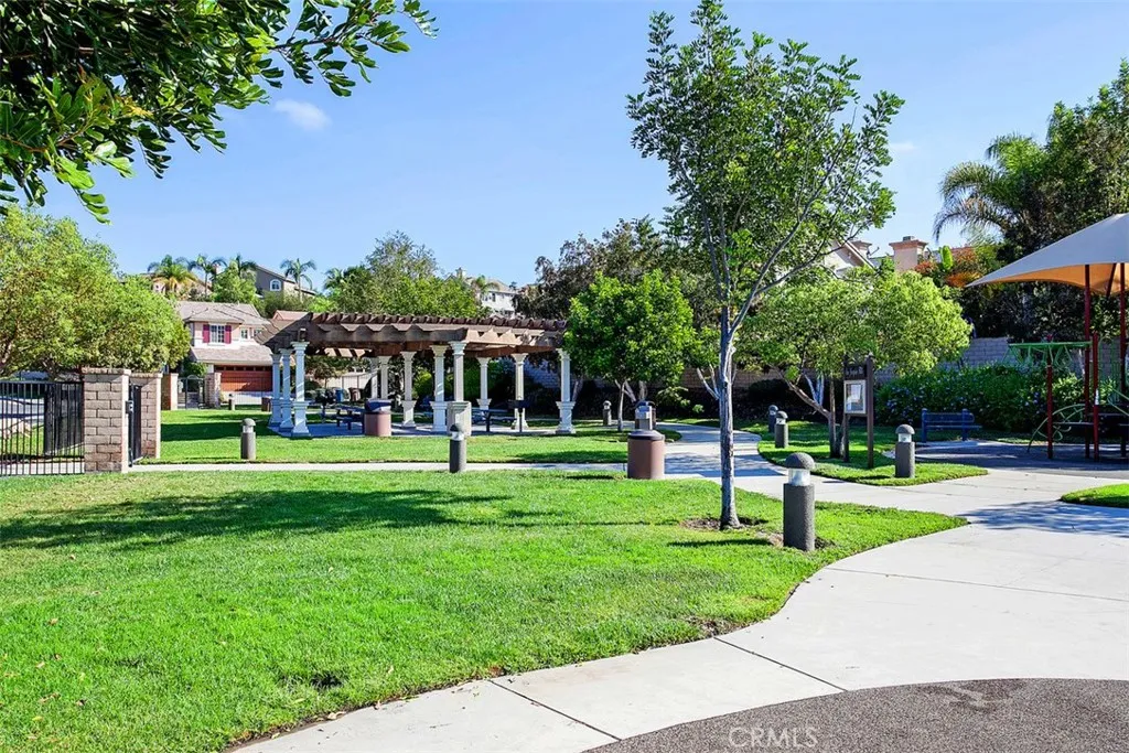 27683 Manor Hill Road