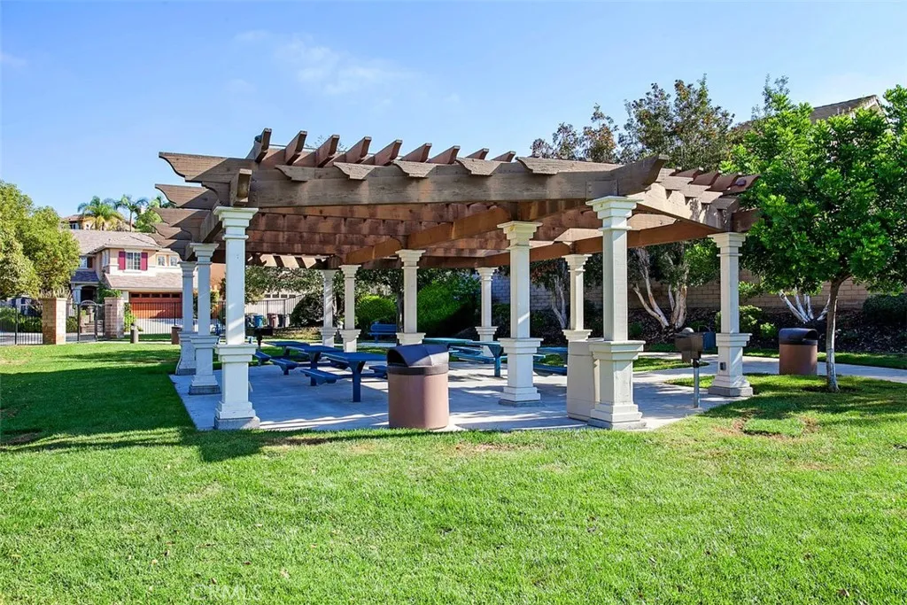 27683 Manor Hill Road