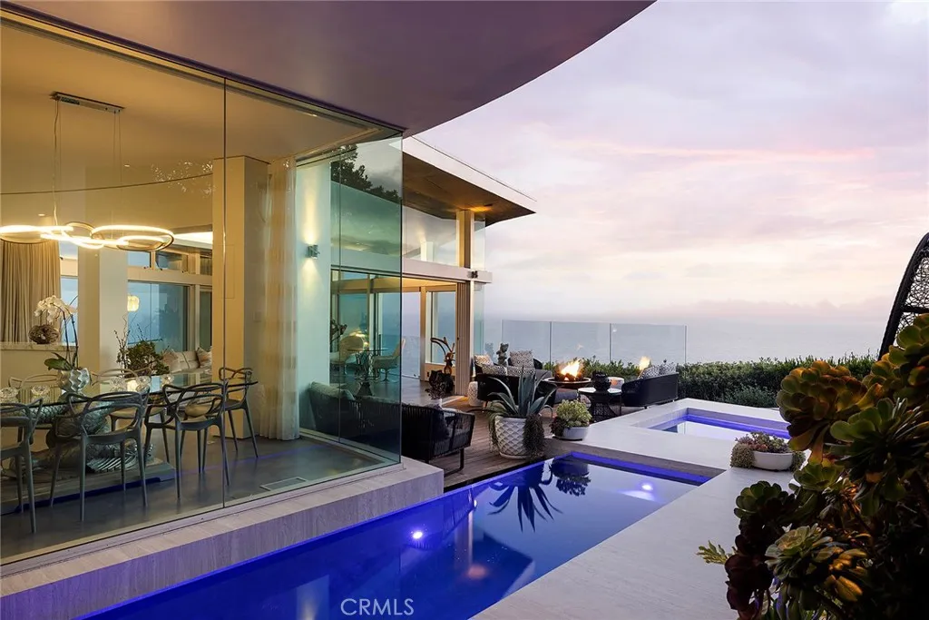 465 Panorama Drive