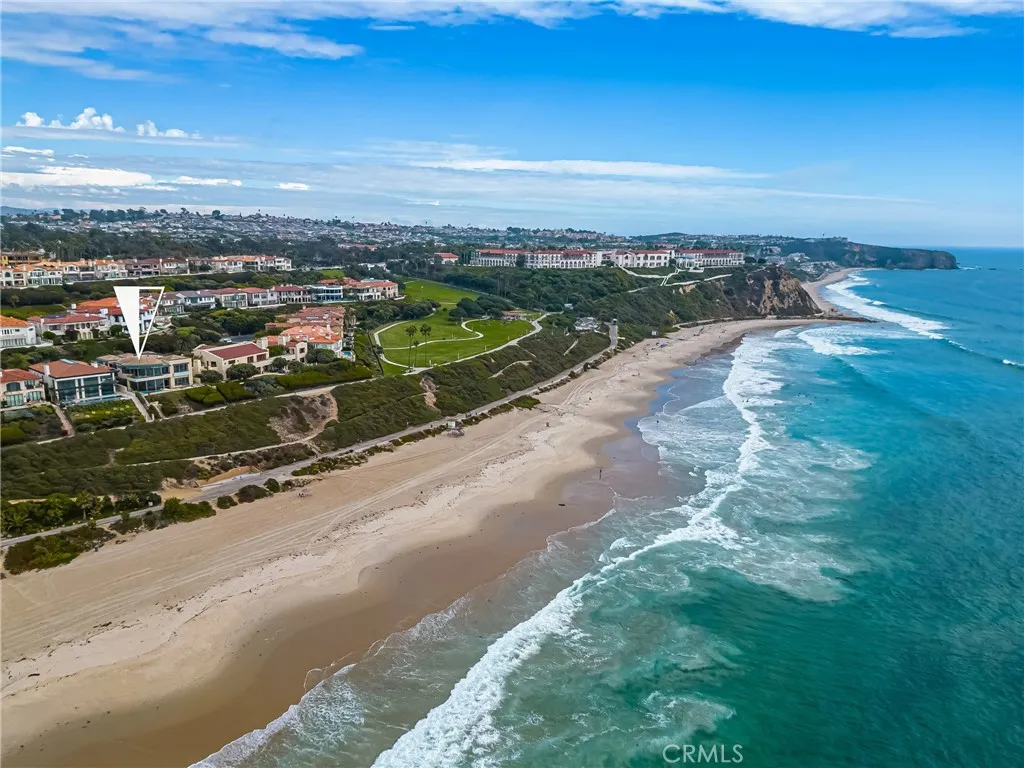 18 Ritz Cove