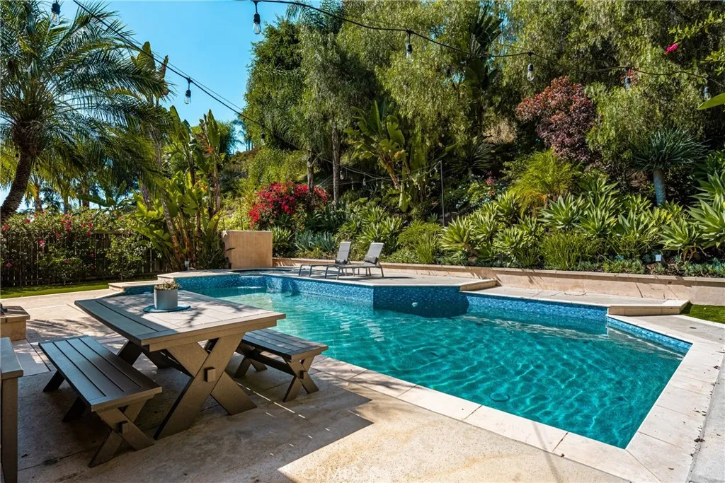 24375 Macedo, Mission Viejo