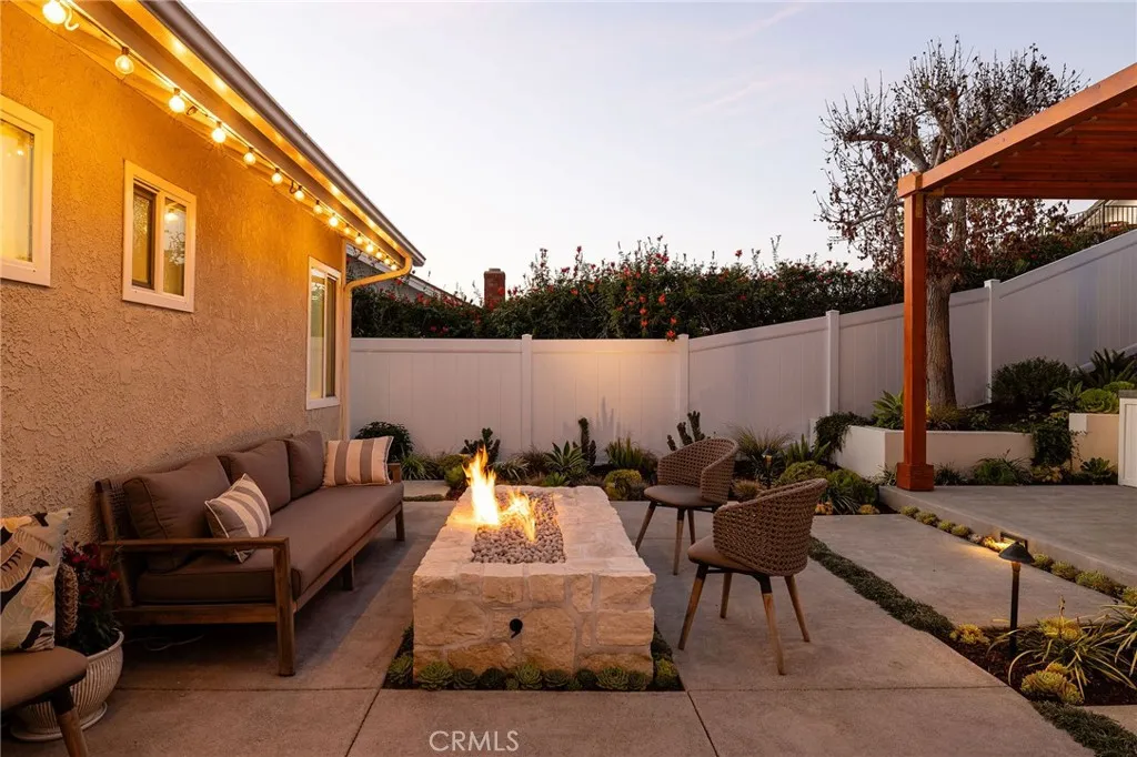 602 Calle Ganadero