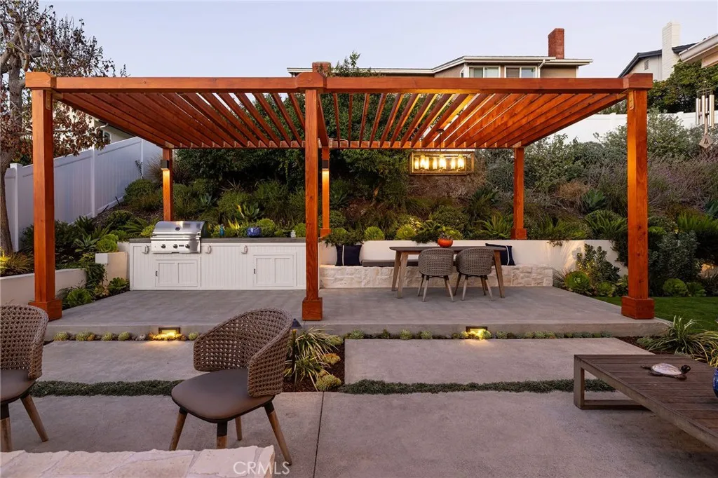 602 Calle Ganadero